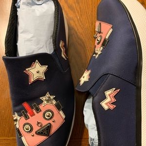 New never worn Prada Authentic casual shoes